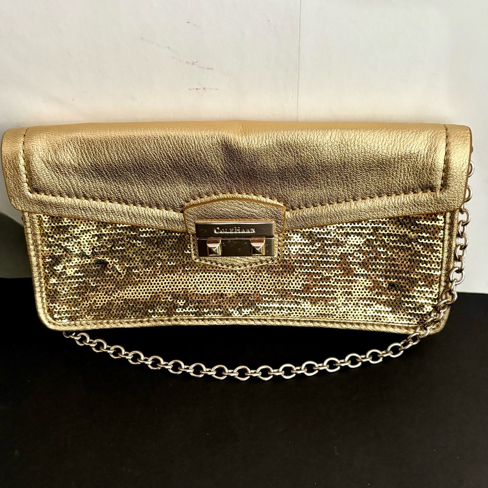 Like new Cole Haan Minetta baguette style bag